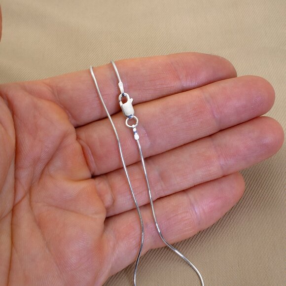 Vintage Silver Snake Chain, Stamped 925 ITALY, Real Sterling Silver Necklace - Picture 9 of 11